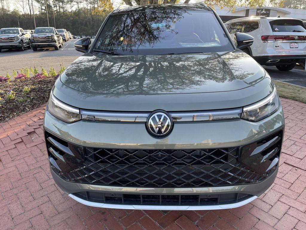 new 2026 Volkswagen Tiguan car, priced at $44,458