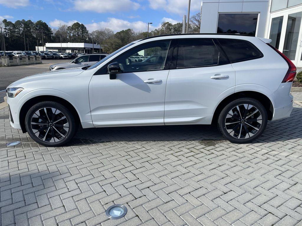 new 2026 Volvo XC60 car, priced at $57,985