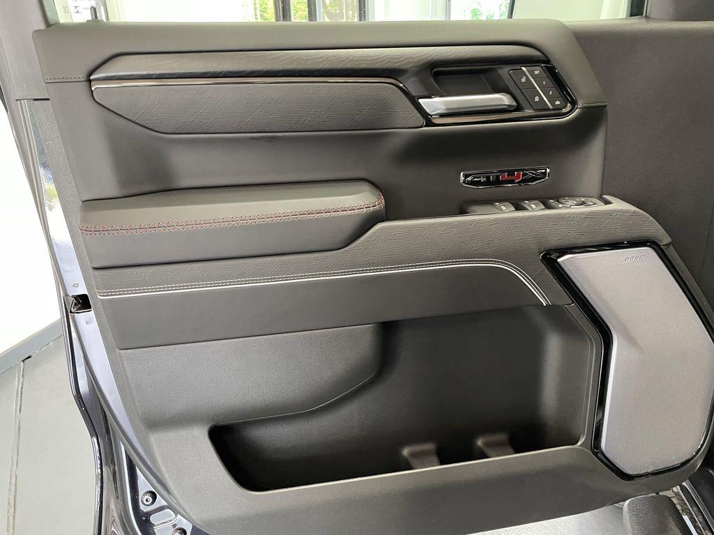 new 2025 GMC Sierra 1500 car, priced at $81,180