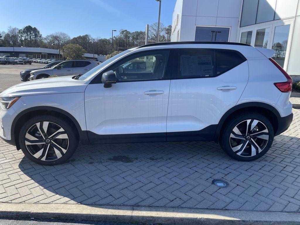 new 2026 Volvo XC40 car, priced at $53,200