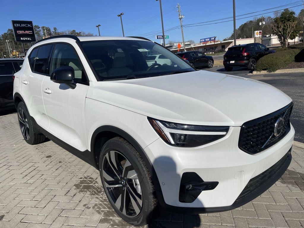 new 2026 Volvo XC40 car, priced at $53,200