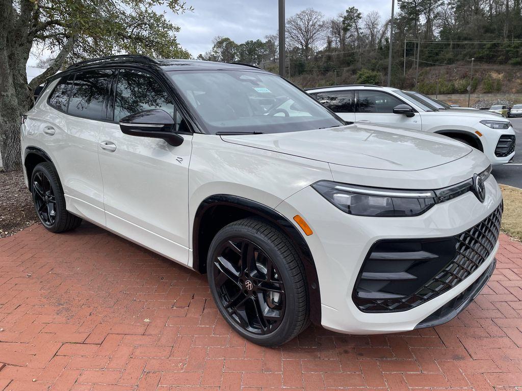 new 2026 Volkswagen Tiguan car, priced at $39,318