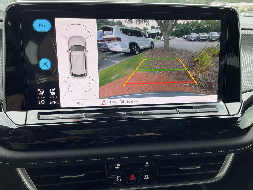 new 2026 Volkswagen Atlas Cross Sport car, priced at $48,609