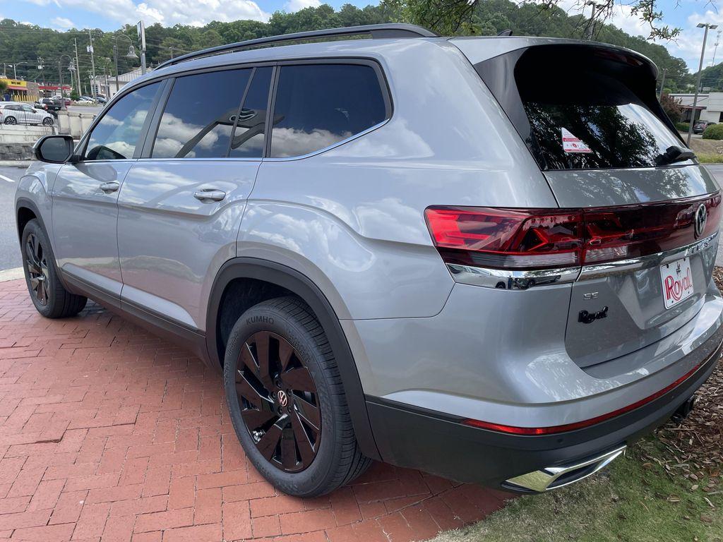 new 2026 Volkswagen Atlas car, priced at $43,403
