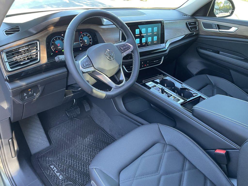 new 2026 Volkswagen Atlas car, priced at $42,994