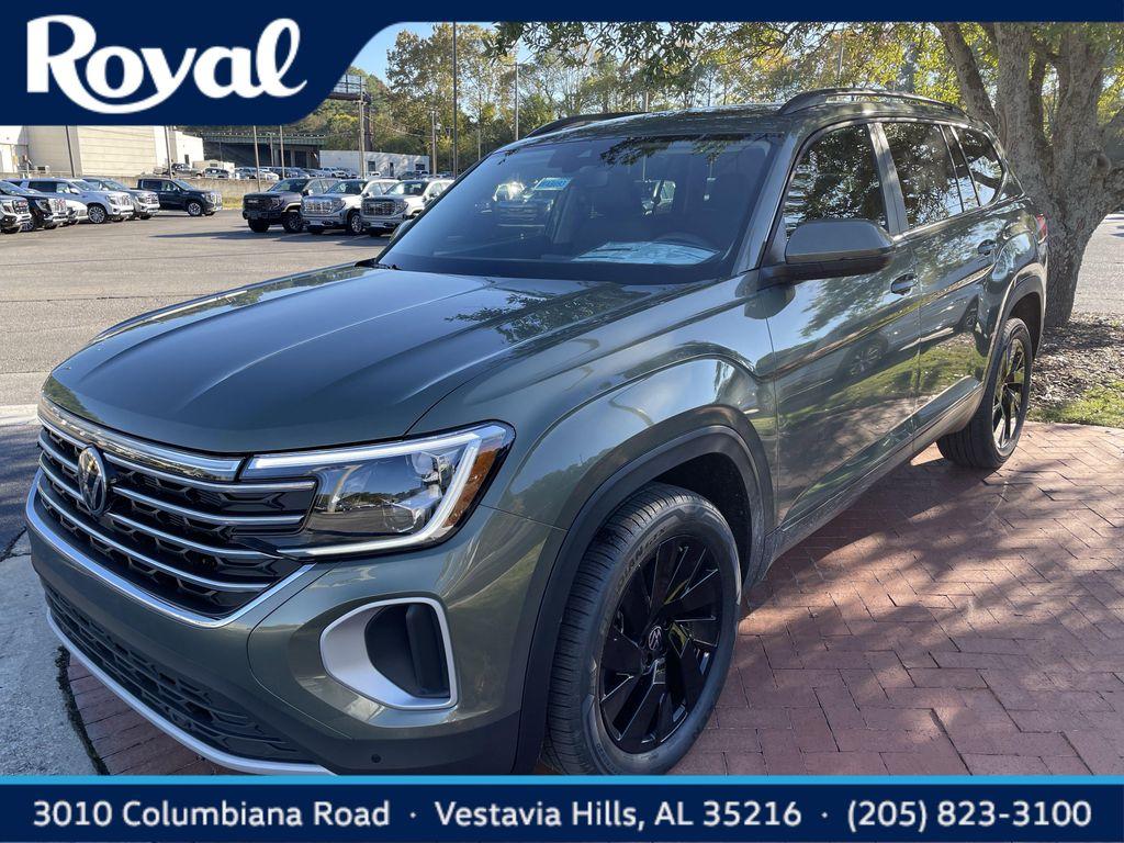 new 2026 Volkswagen Atlas car, priced at $42,994