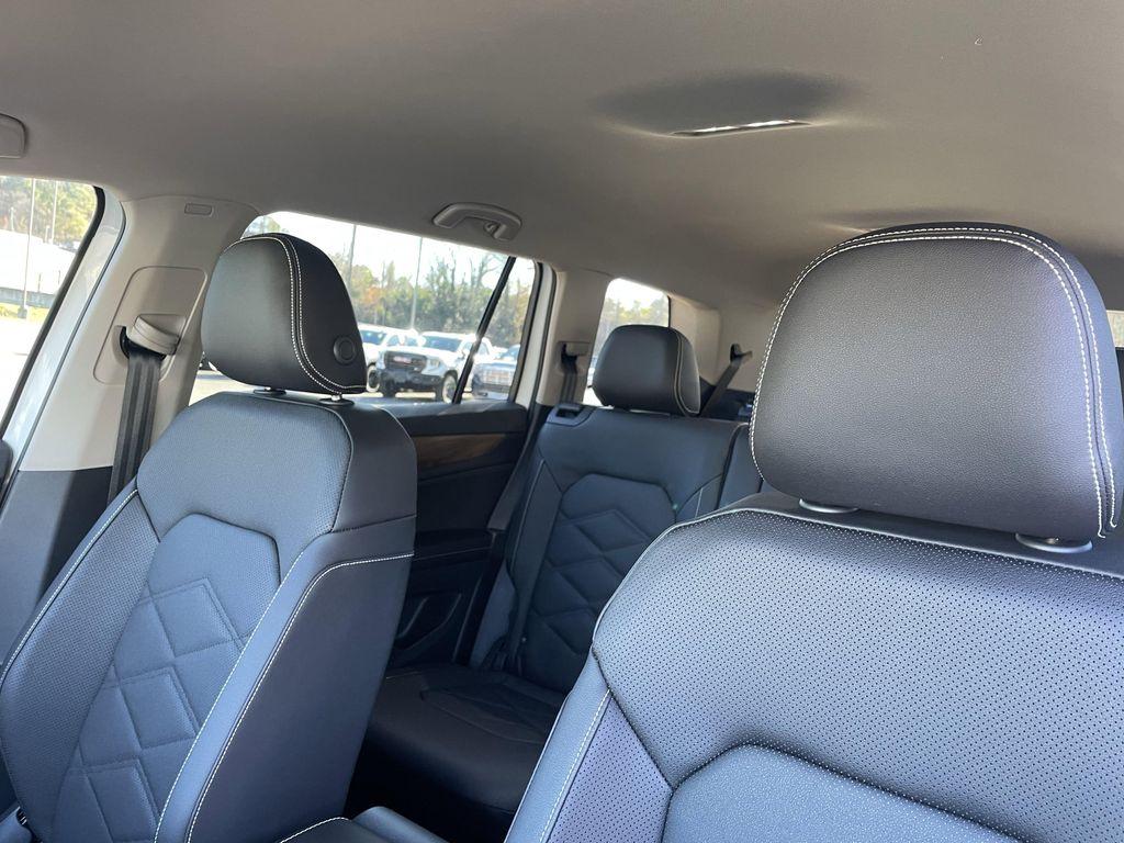 new 2026 Volkswagen Atlas car, priced at $37,937