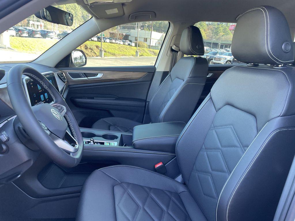 new 2026 Volkswagen Atlas car, priced at $37,937