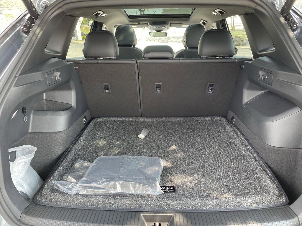 new 2025 Volkswagen Tiguan car, priced at $35,985