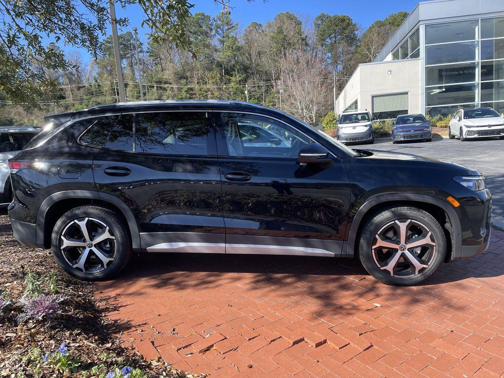 new 2026 Volkswagen Tiguan car, priced at $33,554