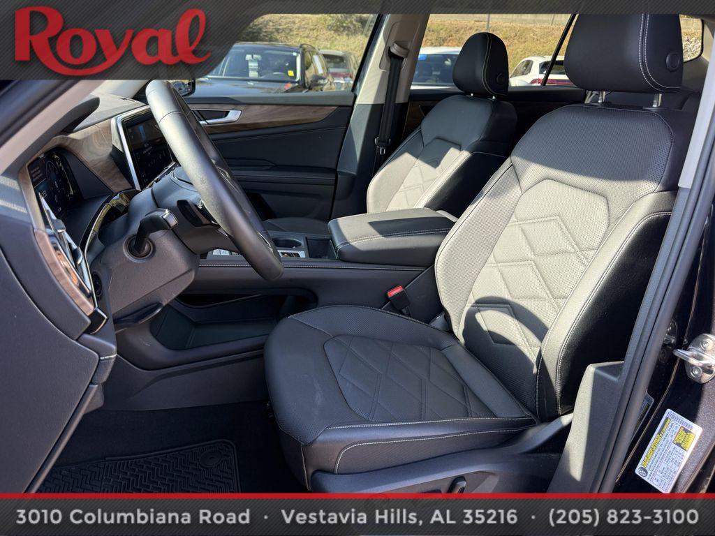 used 2025 Volkswagen Atlas car, priced at $31,941