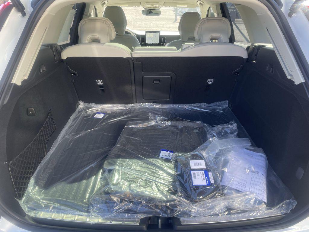 new 2026 Volvo XC60 car, priced at $62,585