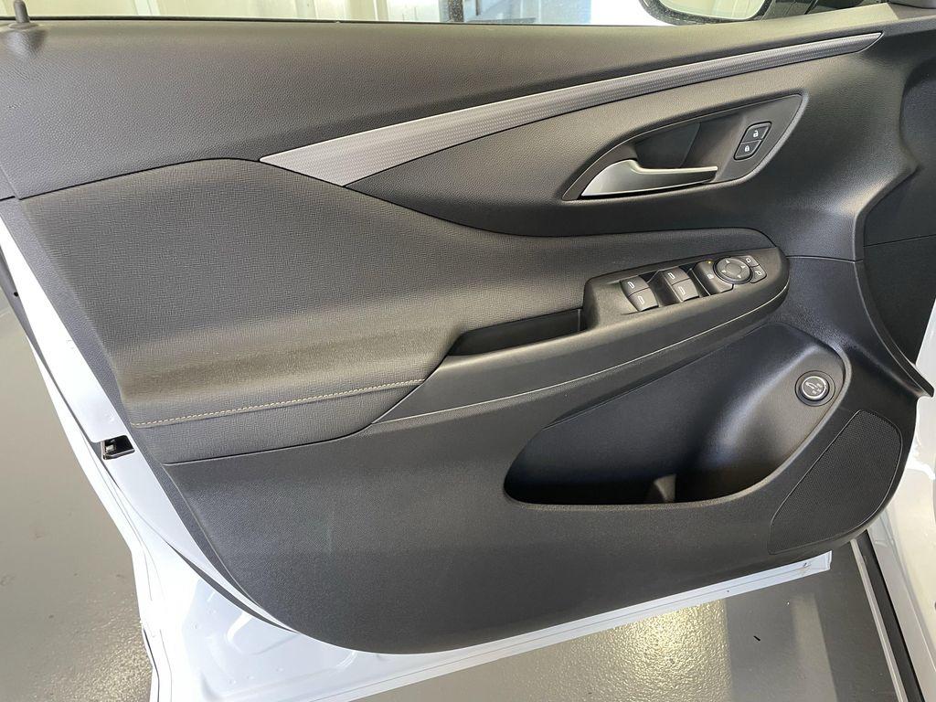 new 2026 Buick Envista car, priced at $33,275