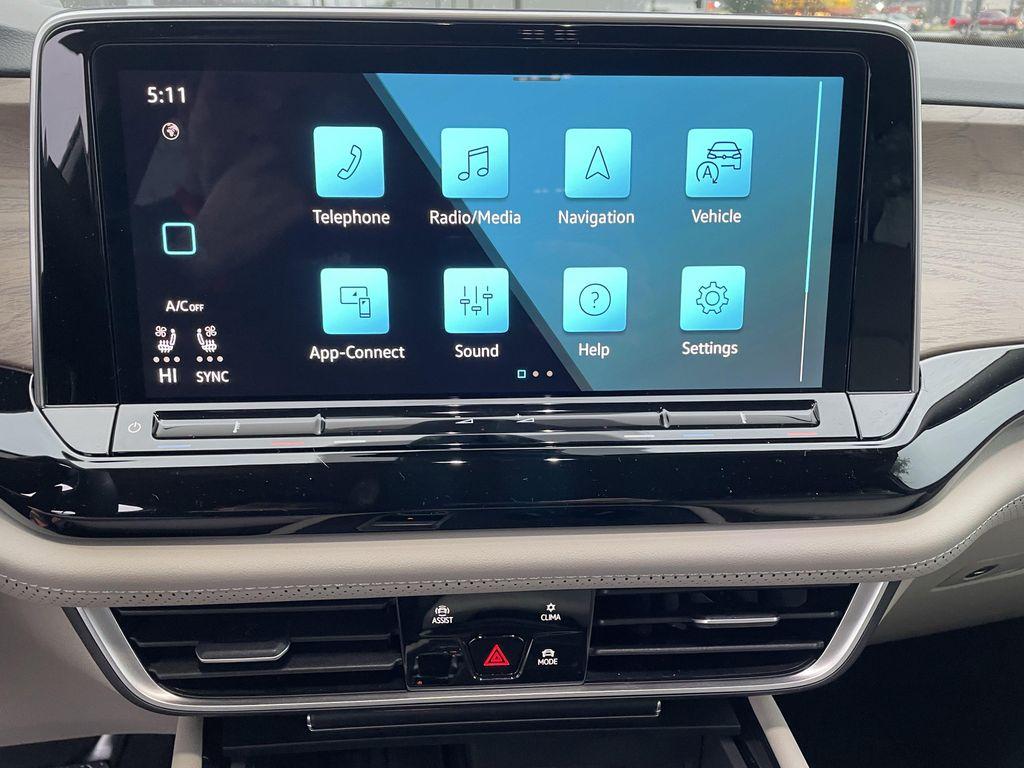 new 2026 Volkswagen Atlas car, priced at $37,612