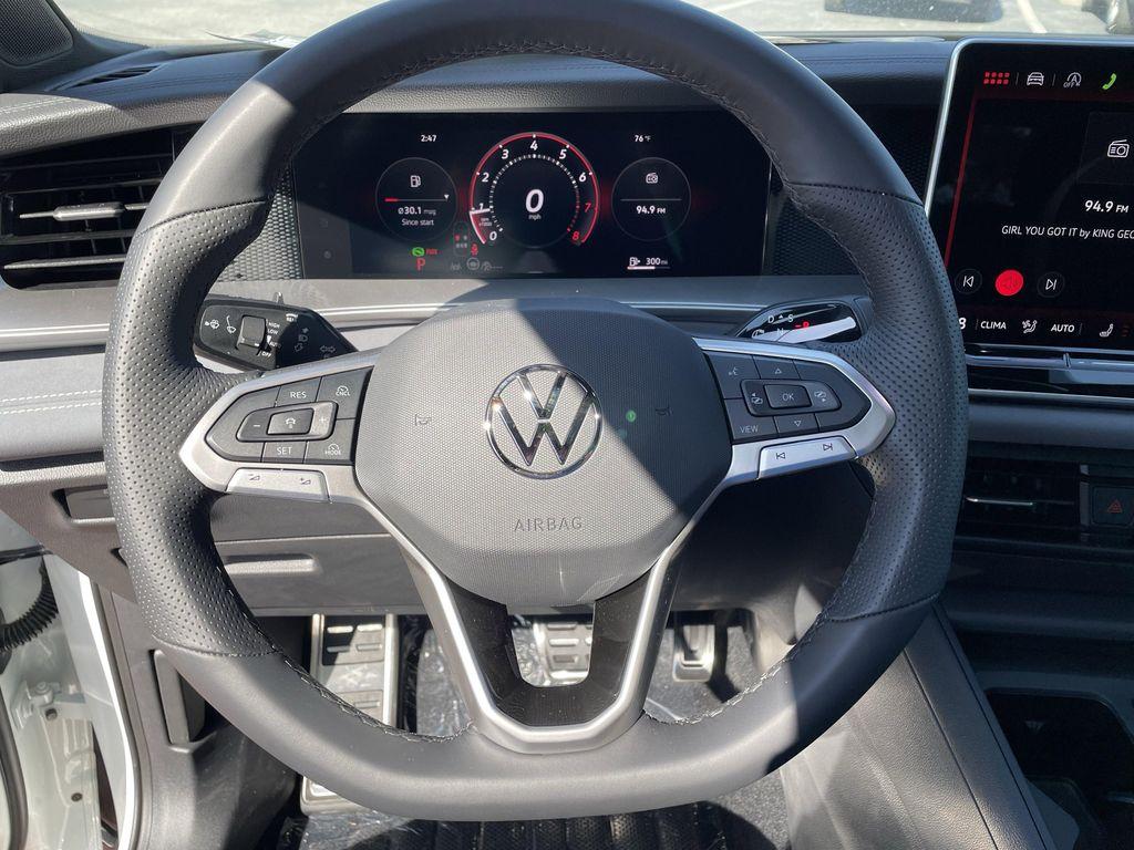 new 2026 Volkswagen Tiguan car, priced at $37,925