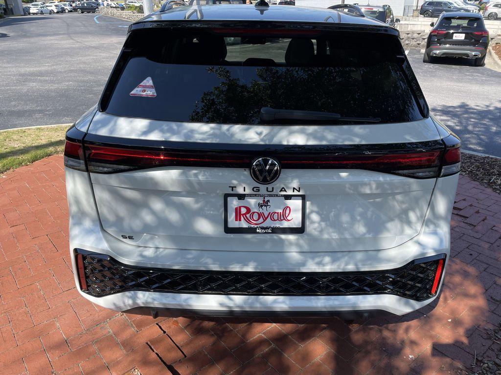 new 2026 Volkswagen Tiguan car, priced at $37,925