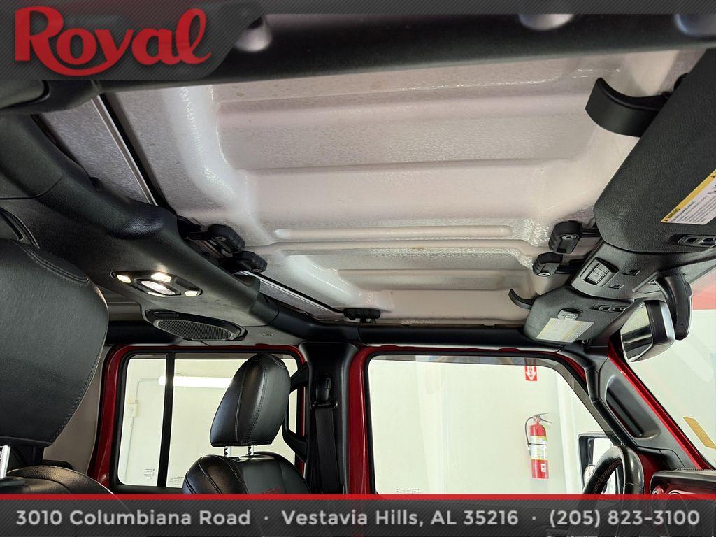 used 2021 Jeep Gladiator car, priced at $31,975