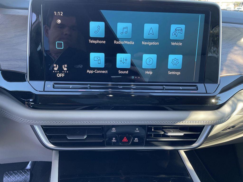 new 2026 Volkswagen Atlas car, priced at $42,993