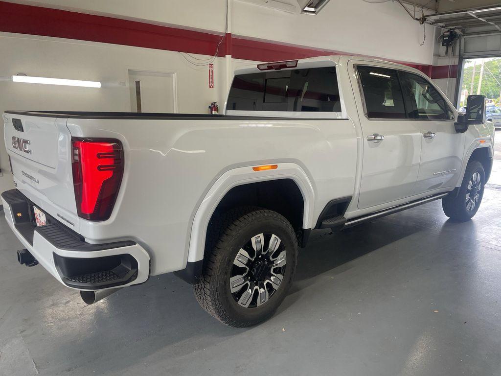 new 2026 GMC Sierra 2500 car, priced at $92,550
