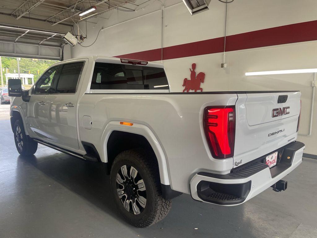 new 2026 GMC Sierra 2500 car, priced at $92,550