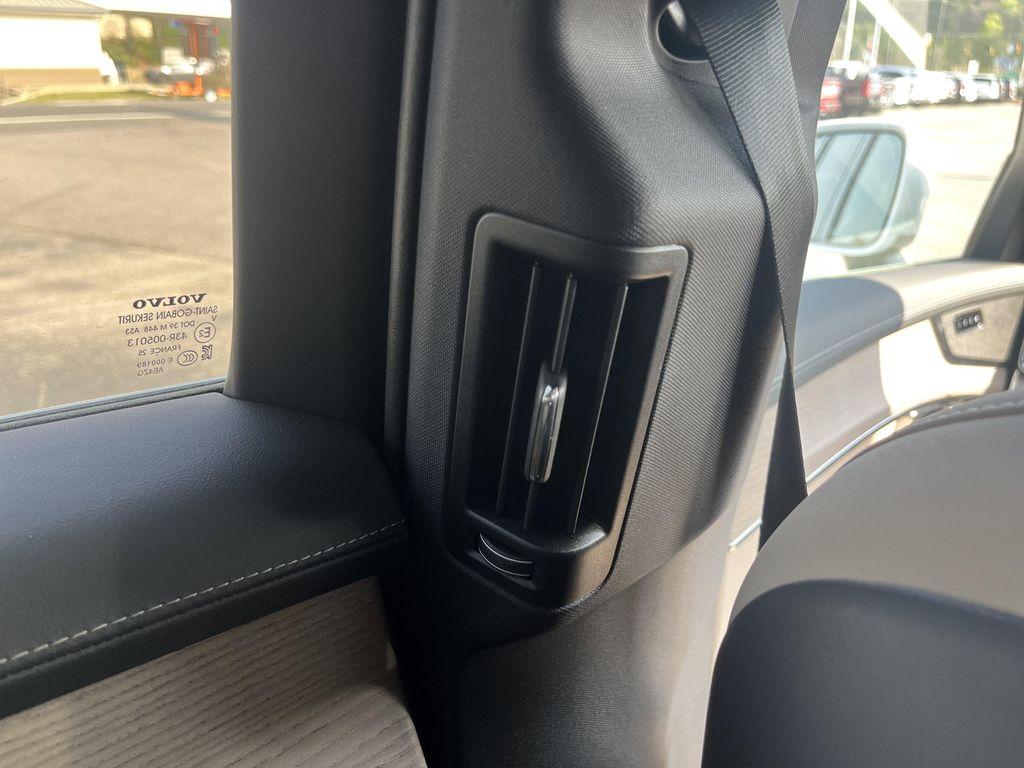 new 2026 Volvo XC90 Plug-In Hybrid car, priced at $79,345