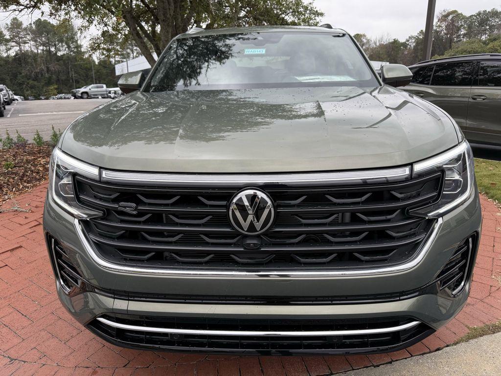 new 2026 Volkswagen Atlas Cross Sport car, priced at $51,824
