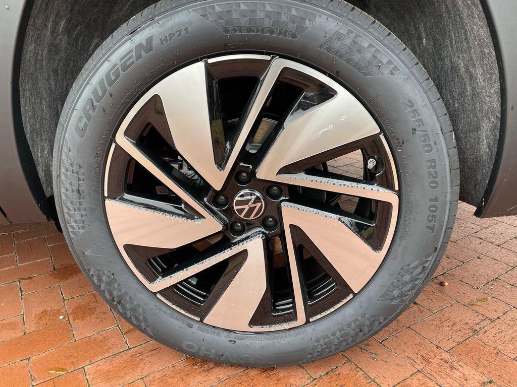 new 2026 Volkswagen Atlas car, priced at $42,482