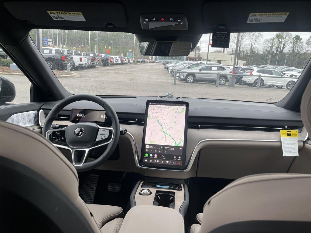 new 2025 Volvo EX90 car, priced at $86,921