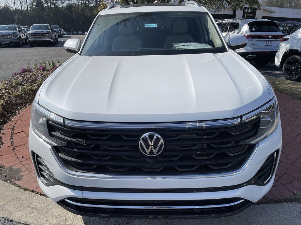 new 2026 Volkswagen Atlas car, priced at $53,336
