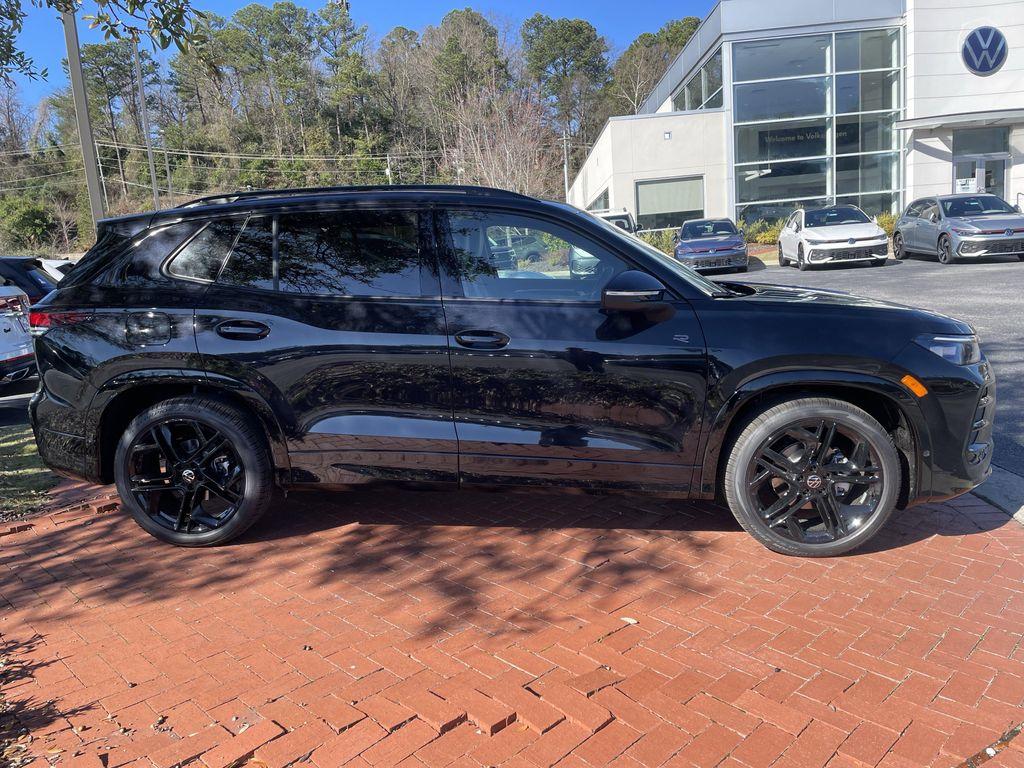 new 2026 Volkswagen Tiguan car, priced at $37,542