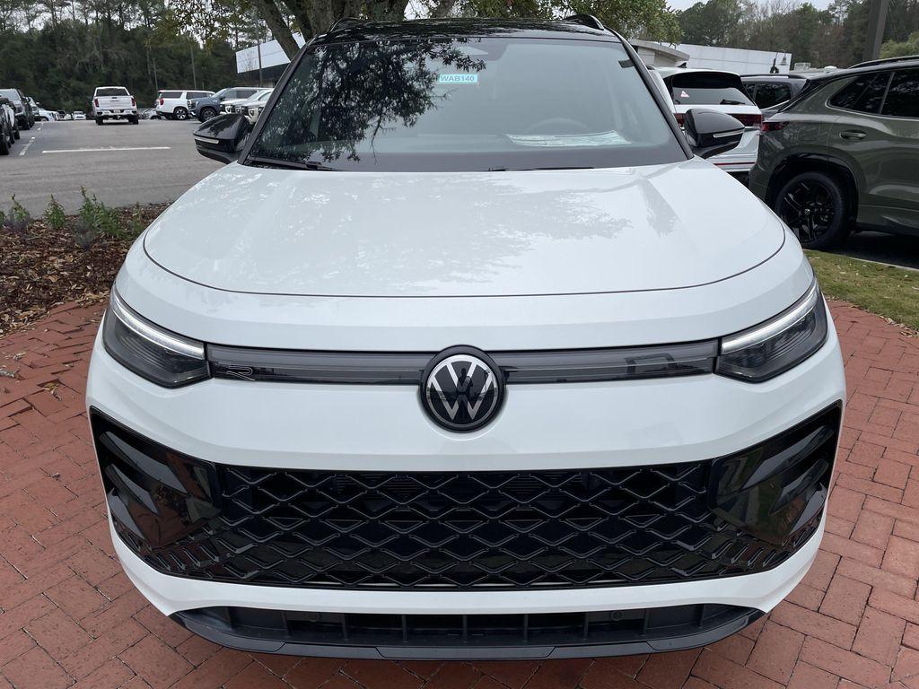 new 2026 Volkswagen Tiguan car, priced at $37,984