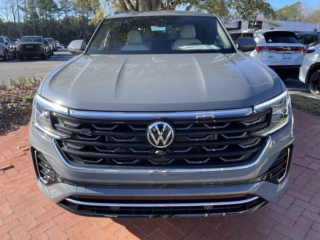 new 2026 Volkswagen Atlas Cross Sport car, priced at $51,197