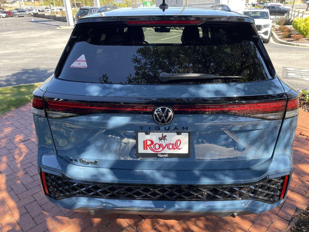 new 2026 Volkswagen Tiguan car, priced at $38,305