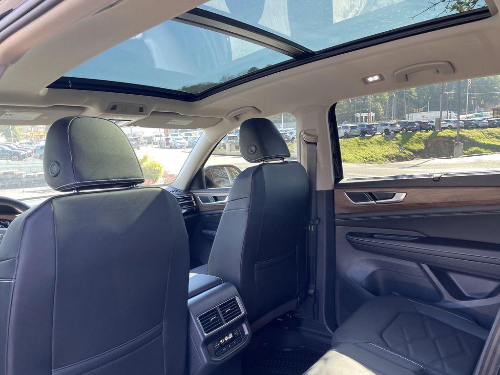 new 2026 Volkswagen Atlas car, priced at $42,482