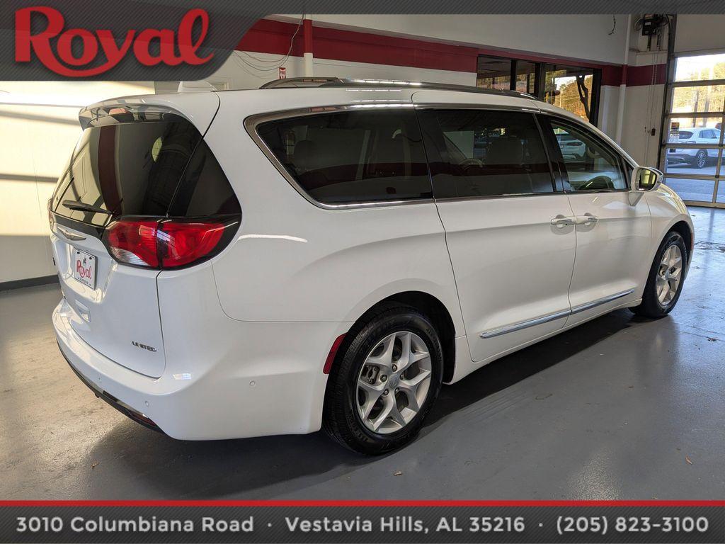 used 2020 Chrysler Pacifica car, priced at $14,993