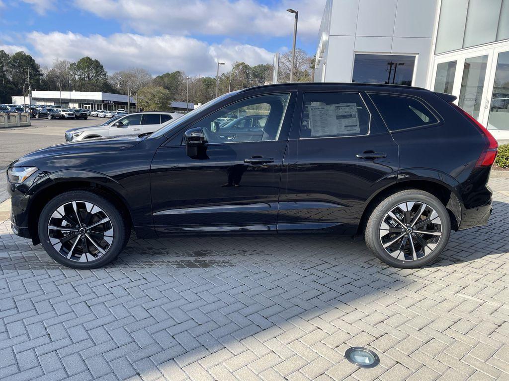 new 2026 Volvo XC60 car, priced at $57,985