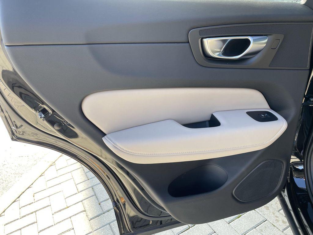 new 2026 Volvo XC60 car, priced at $57,985