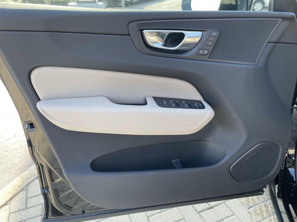 new 2026 Volvo XC60 car, priced at $57,985