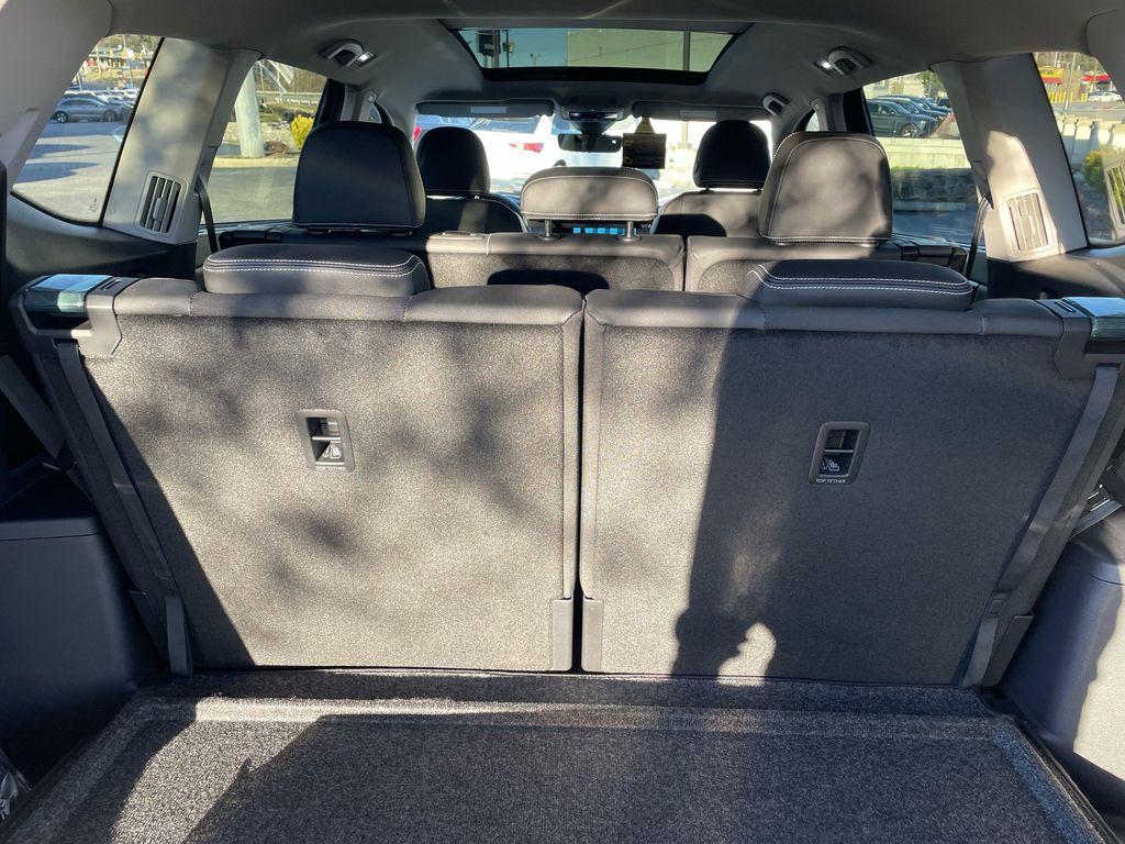 new 2026 Volkswagen Atlas car, priced at $42,960