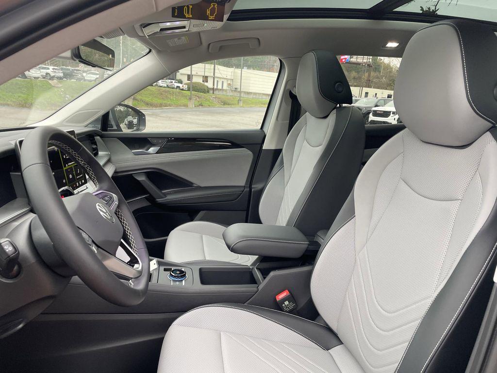 new 2026 Volkswagen Tiguan car, priced at $36,502