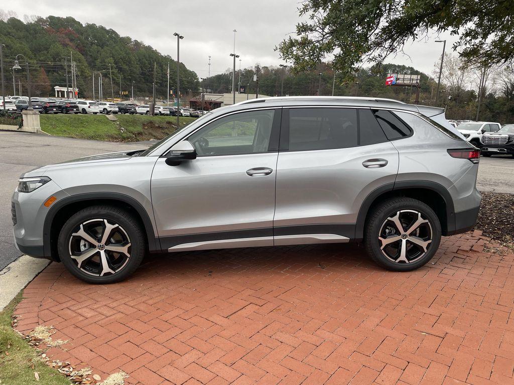 new 2026 Volkswagen Tiguan car, priced at $36,502
