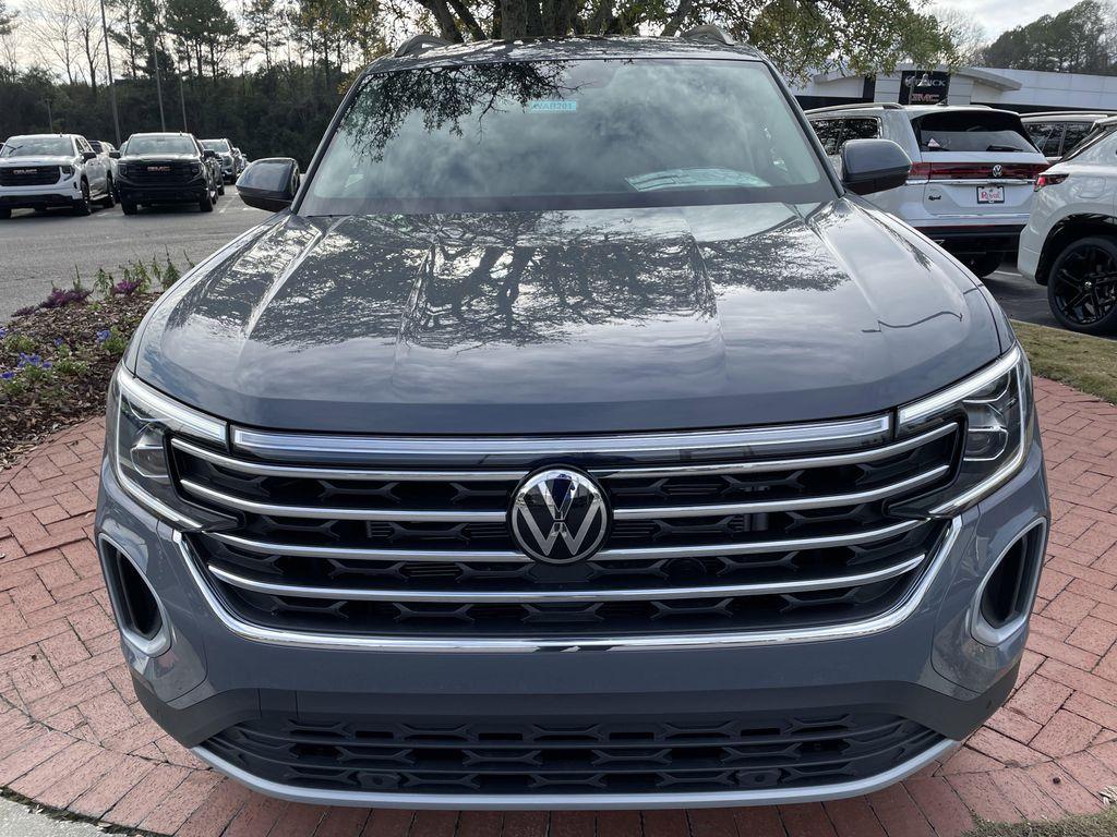 new 2026 Volkswagen Atlas car, priced at $43,431
