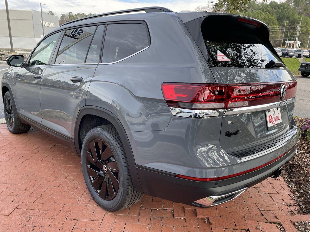 new 2026 Volkswagen Atlas car, priced at $43,431