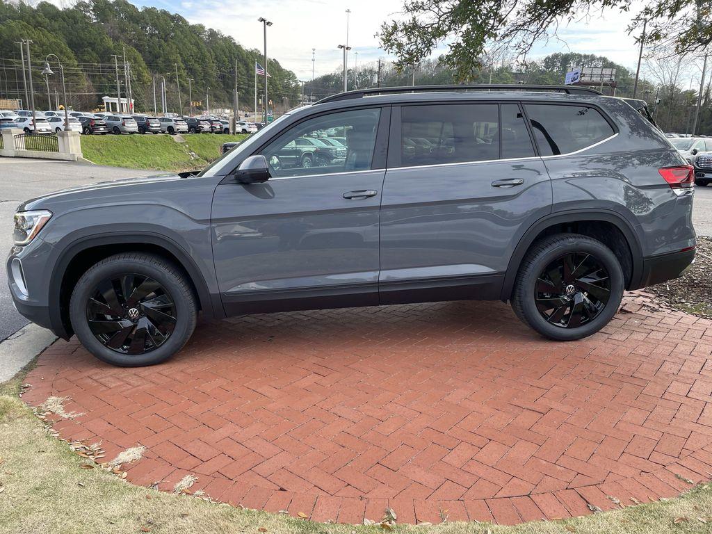 new 2026 Volkswagen Atlas car, priced at $43,431