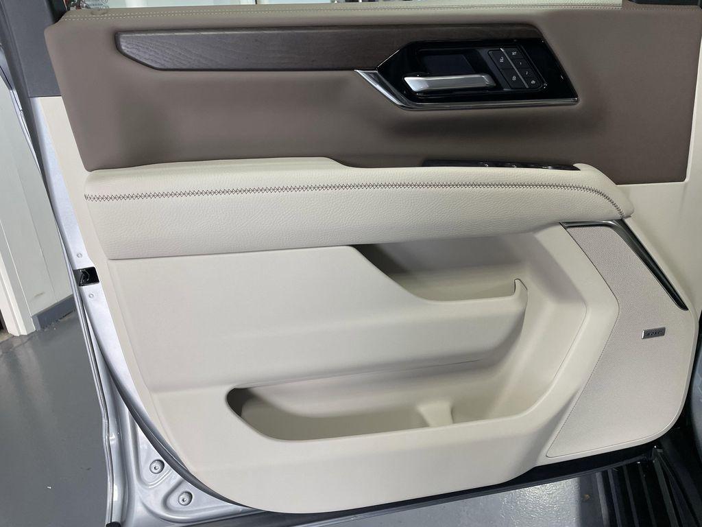 new 2026 GMC Yukon XL car, priced at $90,555