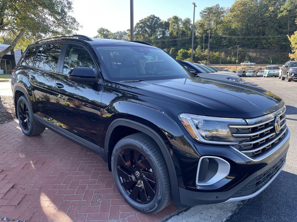 new 2026 Volkswagen Atlas car, priced at $43,787