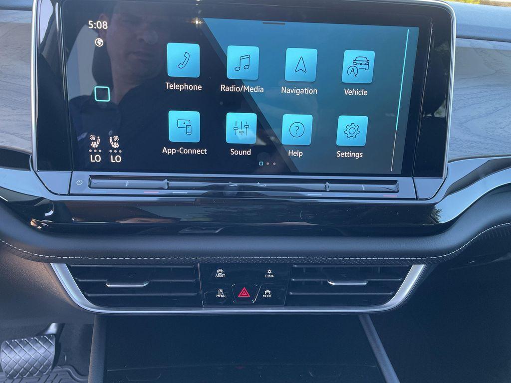 new 2026 Volkswagen Atlas car, priced at $43,787