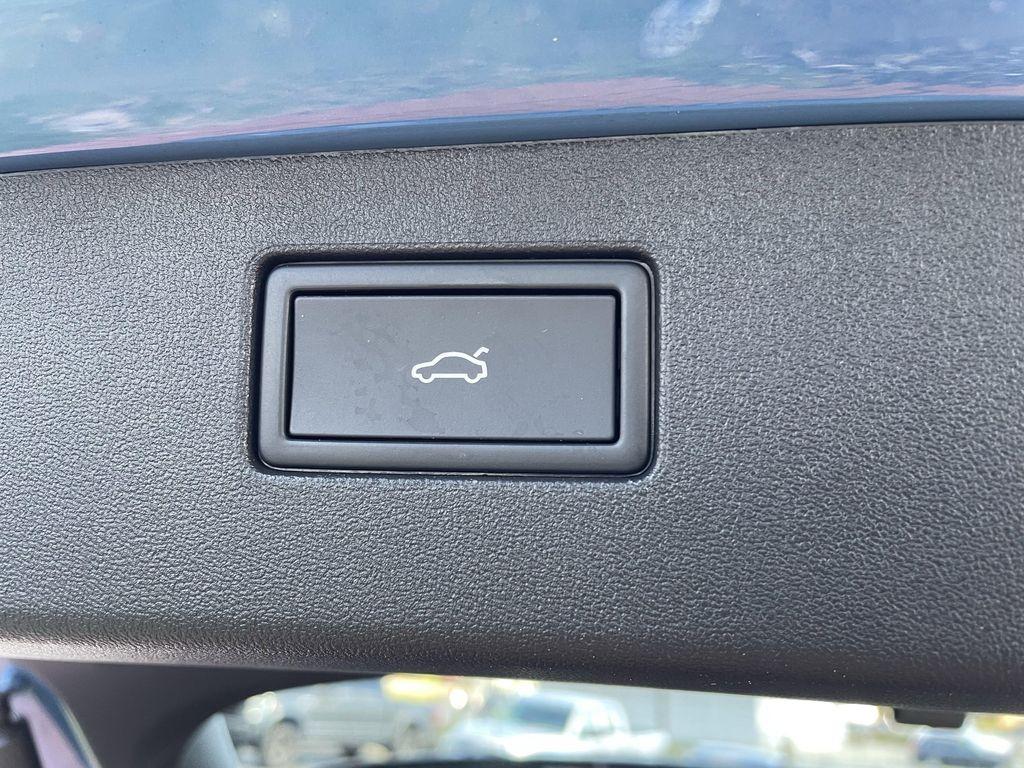 new 2026 Volkswagen Tiguan car, priced at $38,305