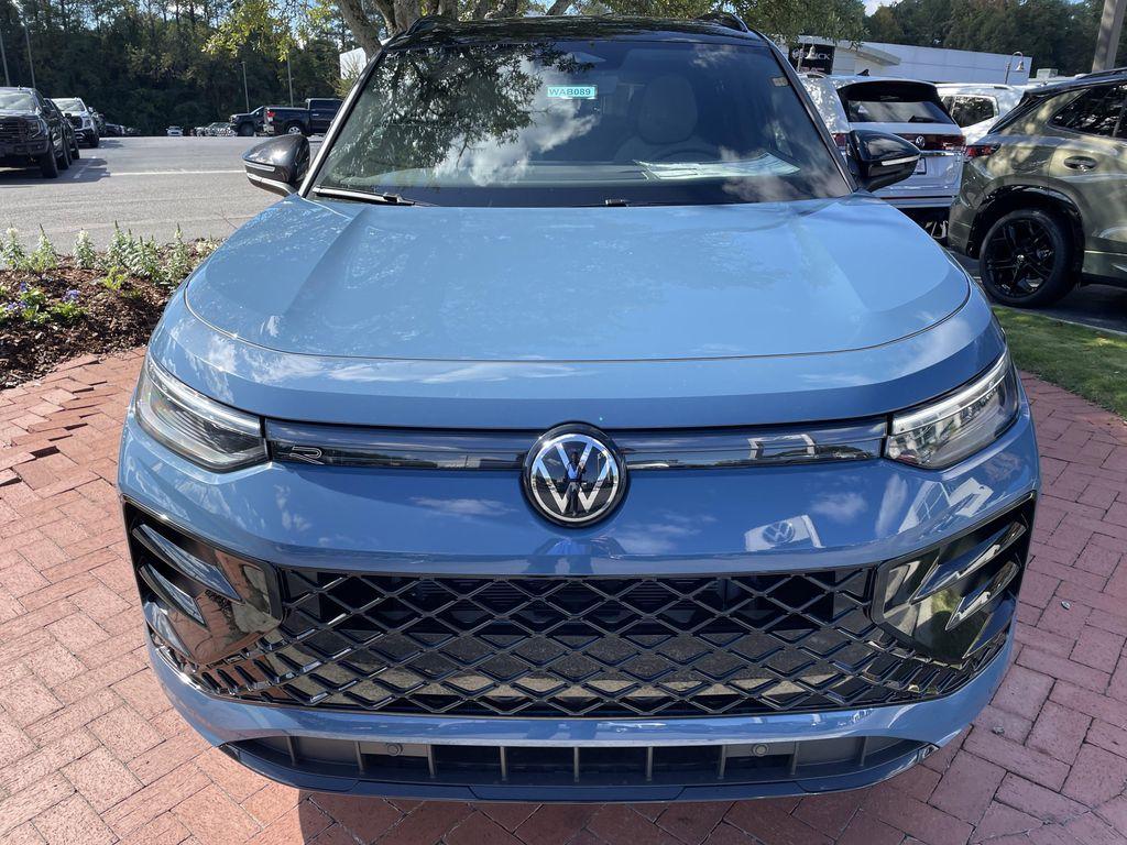 new 2026 Volkswagen Tiguan car, priced at $38,305