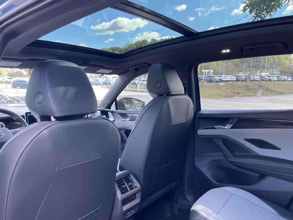 new 2026 Volkswagen Tiguan car, priced at $38,305